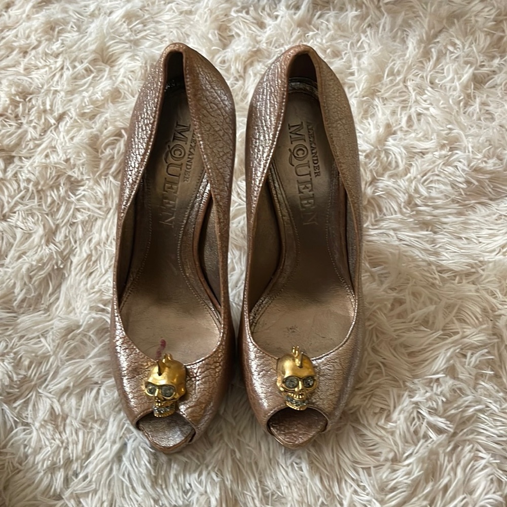 Alexander McQueen size 7.5 used